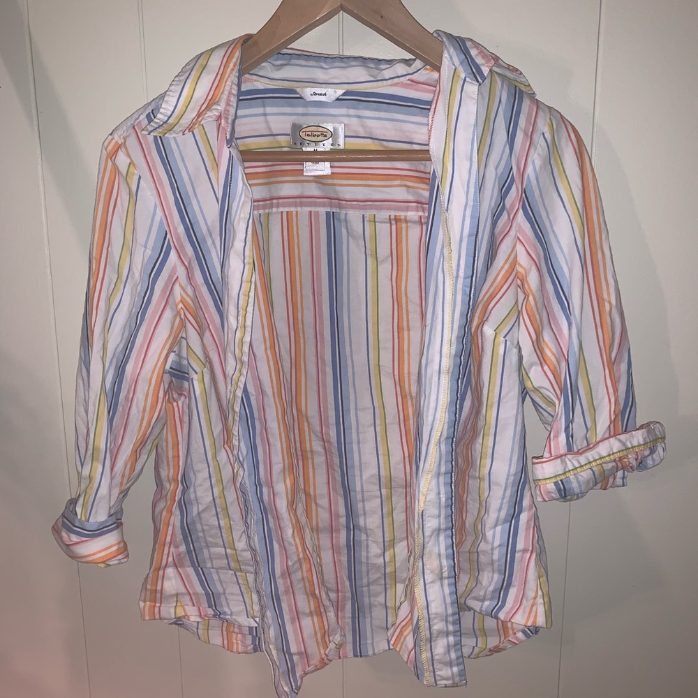 fun button up - Picture 3 of 3